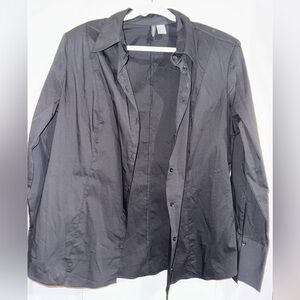 ⭐️H&M Classic Black Button Down Shirt